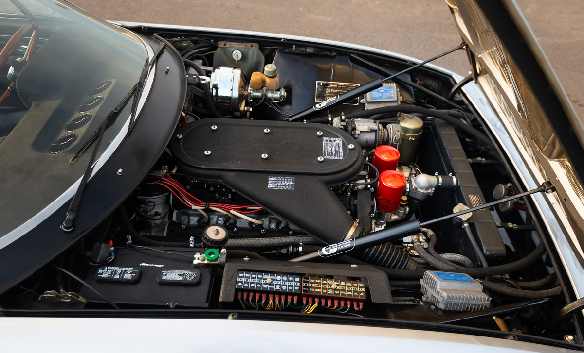 Engine of the 1971 Ferrari 365 GTS/4 Daytona Spider by Scaglietti offered at RM Sotheby's Arizona live auction 2022
