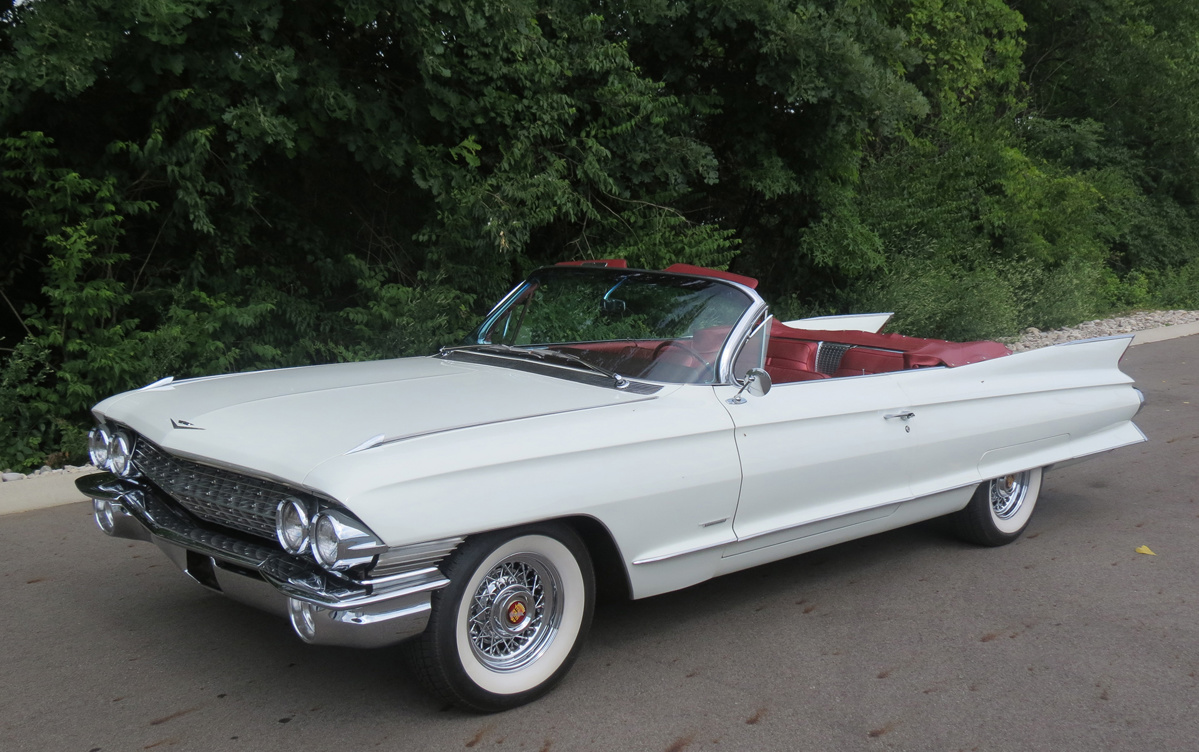 1961 Cadillac Series 62 Convertible Offered at RM Auctions Auburn Fall Live Auction 2021