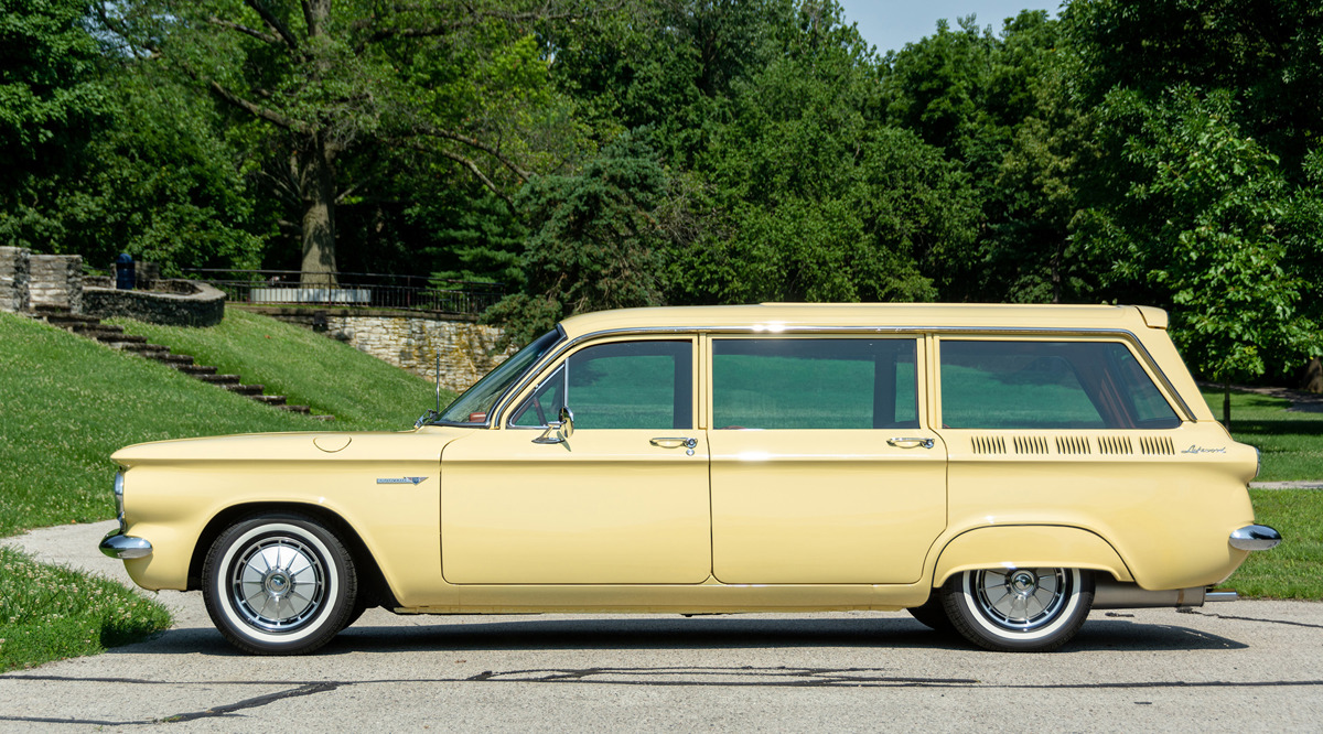 1961 Chevrolet Corvair Lakewood 700 Custom Offered at RM Sotheby's Monterey Live Auction 2021