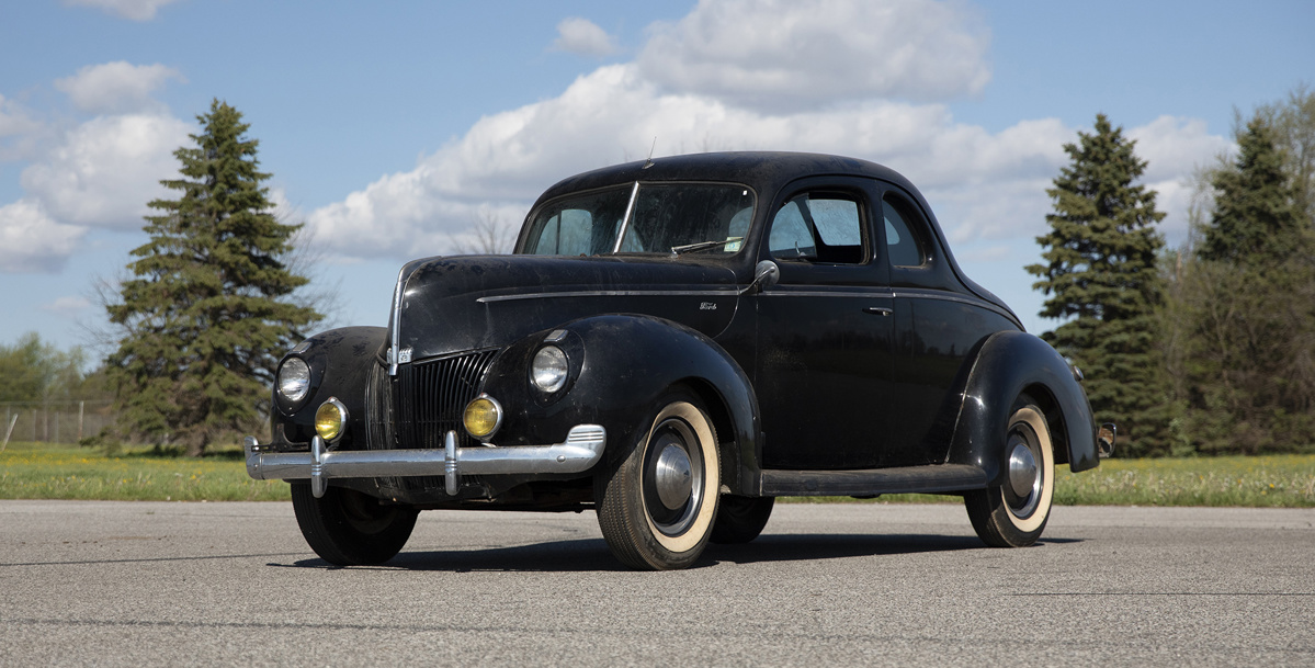 1940 Ford DeLuxe Coupe offered at RM Auctions Auburn Fall Live Auction 2021
