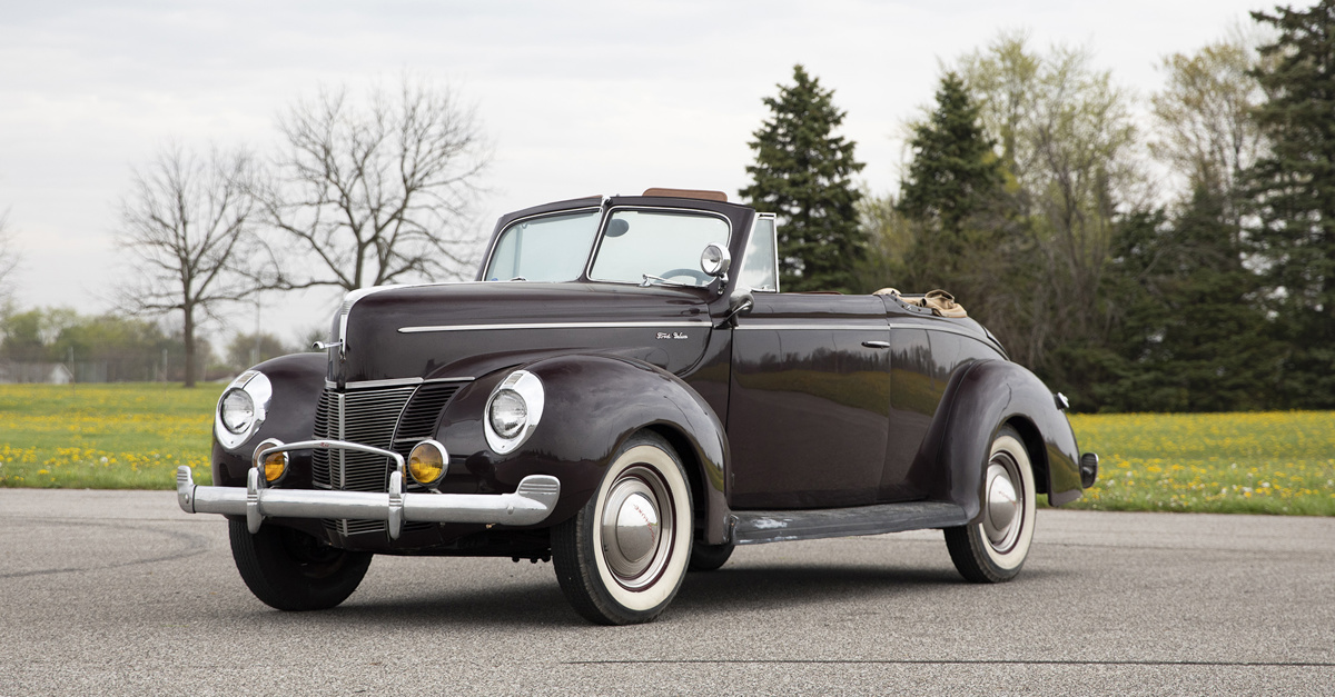 1940 Ford DeLuxe Convertible Club Coupe offered at RM Auctions Auburn Fall Live Auction 2021