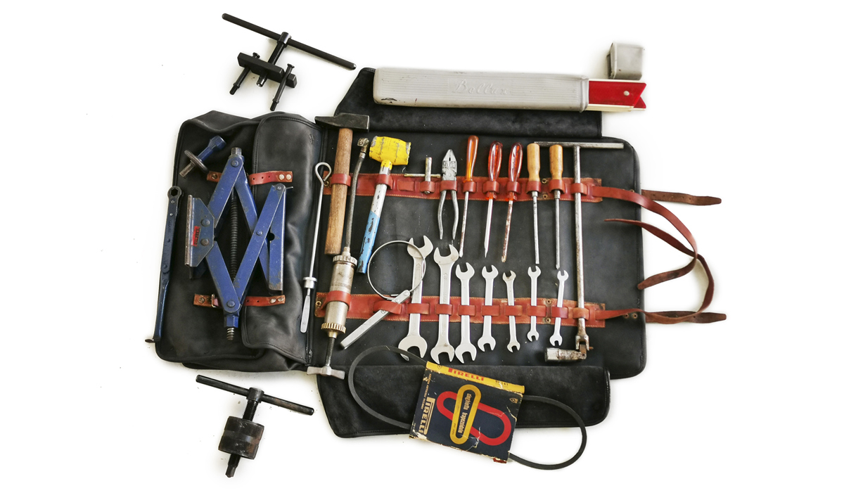 Ferrari 275 Tool Kit with Jack available at RM Sotheby's Online Only Open Roads April Auction 2021