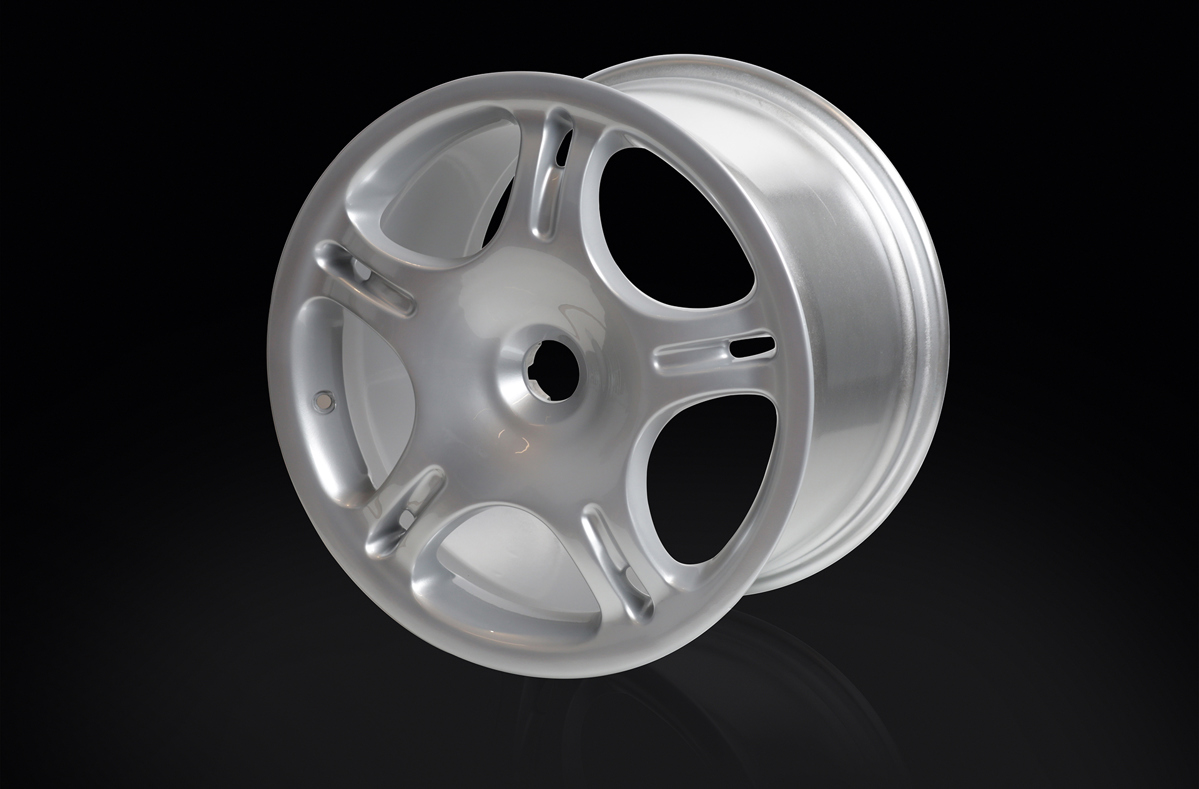 McLaren F1 Wheel available at RM Sotheby's Online Only Open Roads April Auction 2021