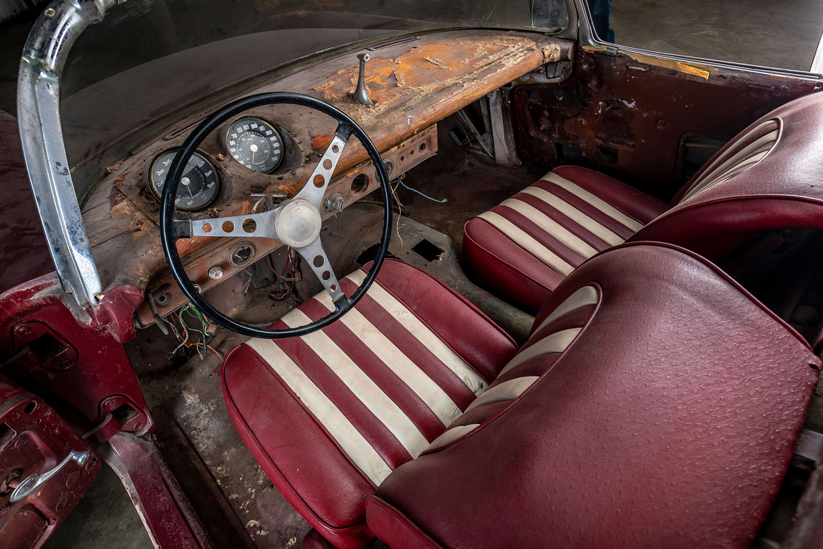 Front Seats of the 1960 Chevrolet Corvette LM available at RM Sotheby's Amelia Island Live Auction 2021