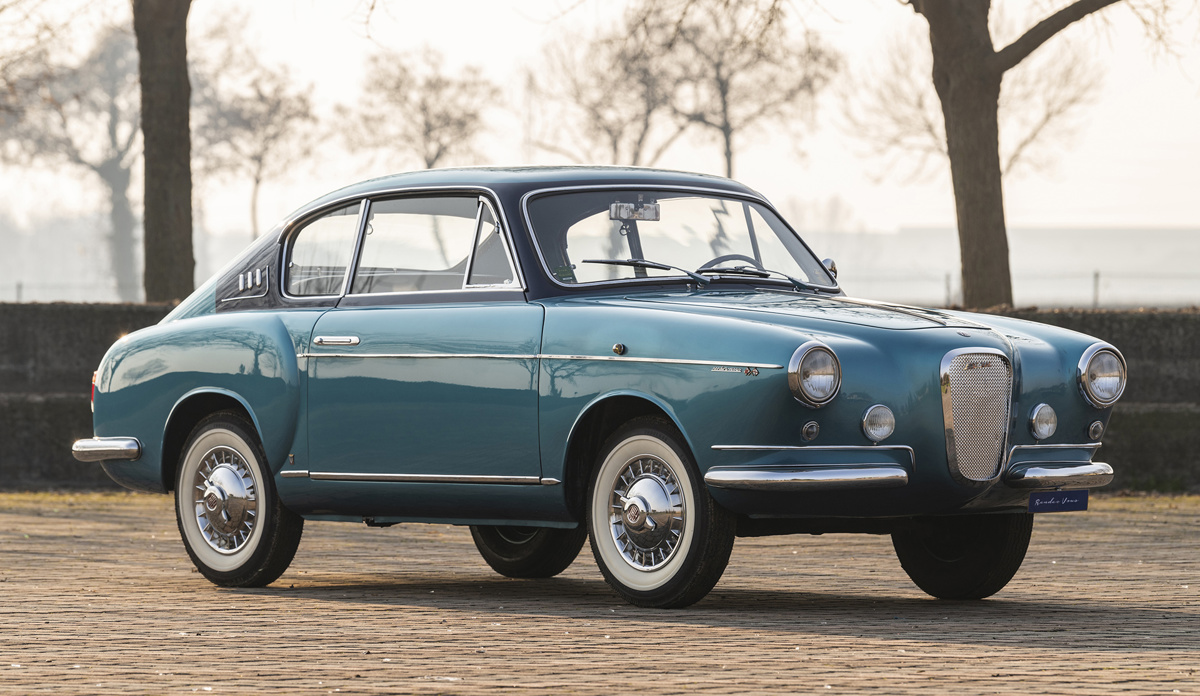 1959 Fiat 600 Rendez Vous by Vignale available at RM Sotheby's Paris Auction 2021