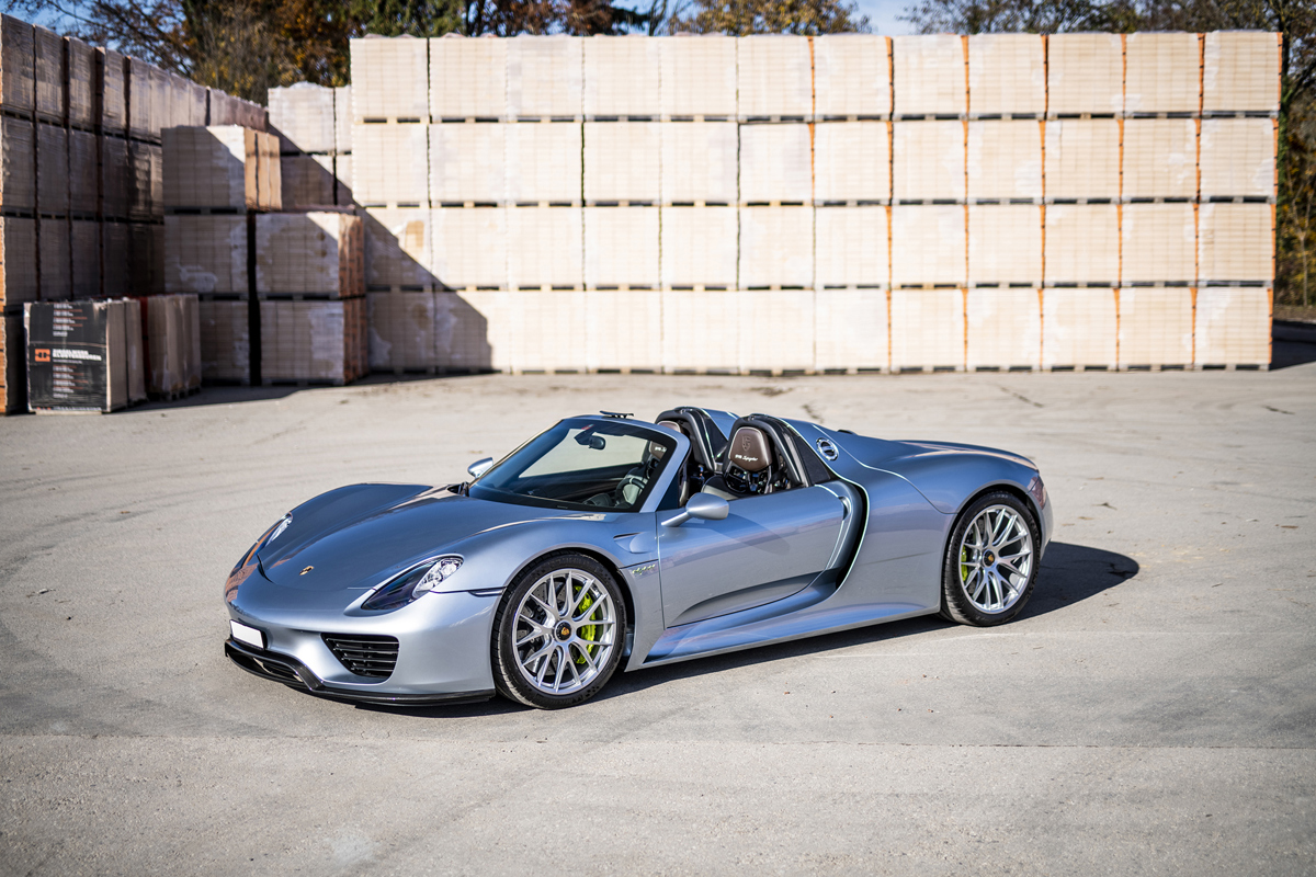 Liquid Chrome Blue Metallic 2015 Porsche 918 Spyder available at RM Sotheby’s Online Only Open Roads February Auction 2021