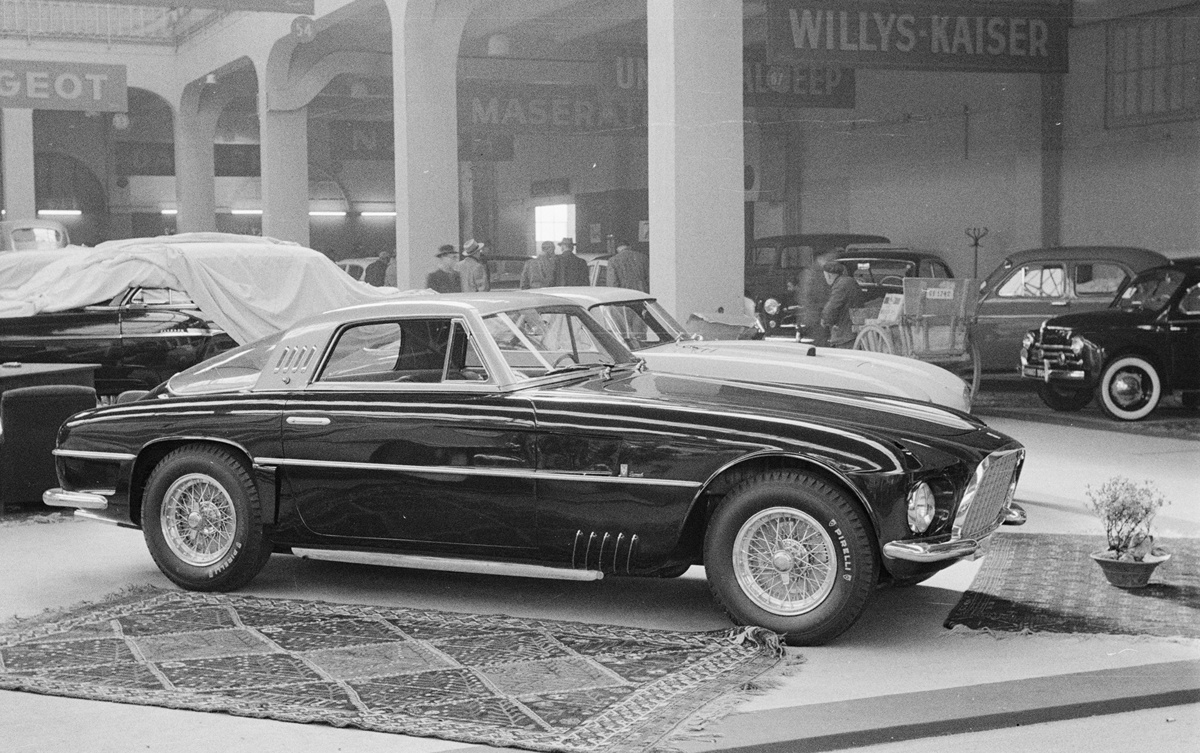Burgundy and Silver Grey 1954 Ferrari 375 America Coupe by Vignale on display at the Geneva Motor Show 1954