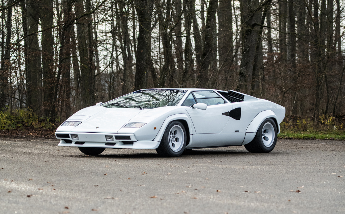 Bianco paintwork 1984 Lamborghini Countach LP500 S by Bertone available at RM Sotheby's Paris Auction 2021