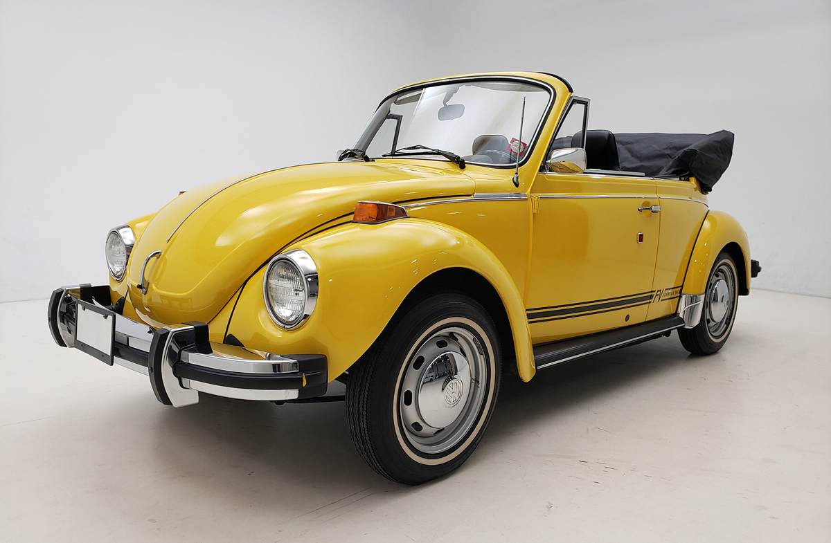 1975 Volkswagen Beetle Convertible offered at RM Sotheby's Fort Lauderdale live auction 2022