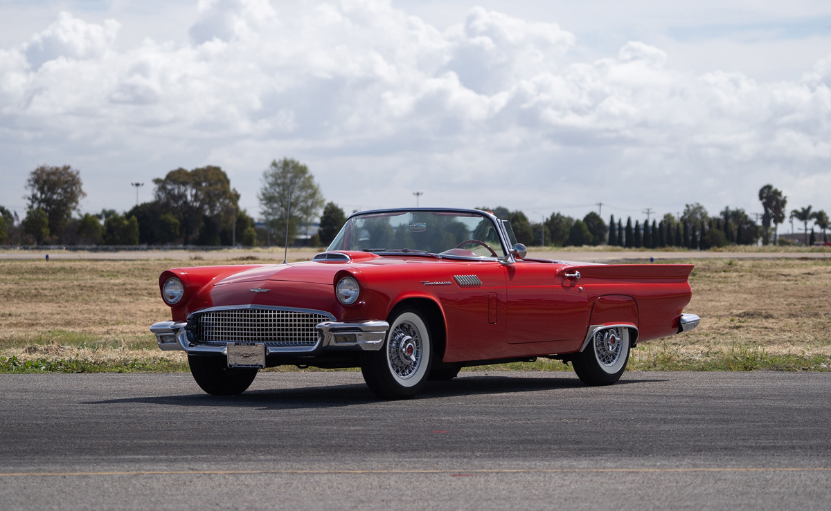 1957 Ford Thunderbird available at RM Sotheby’s Arizona live auction 2021