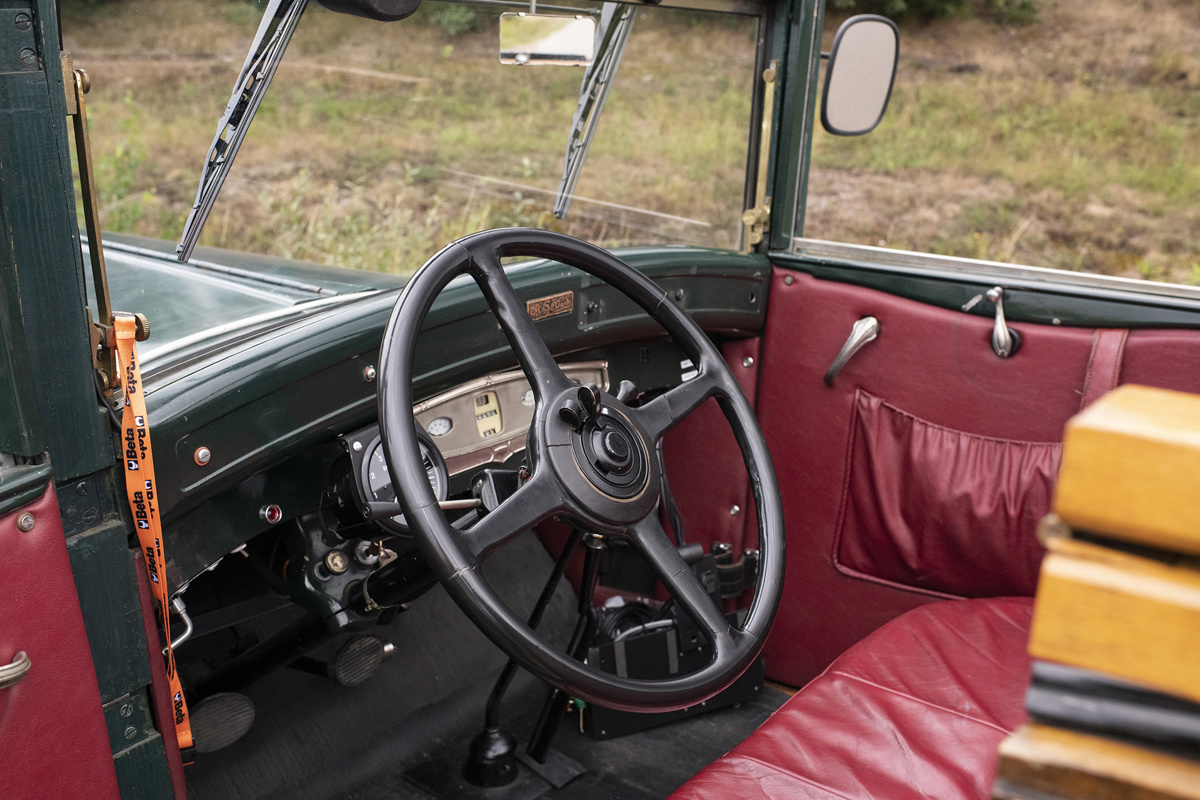 Steering wheel of 1928 Chrysler Model 72 Roadster offered at RM Sotheby's London online auction 2020