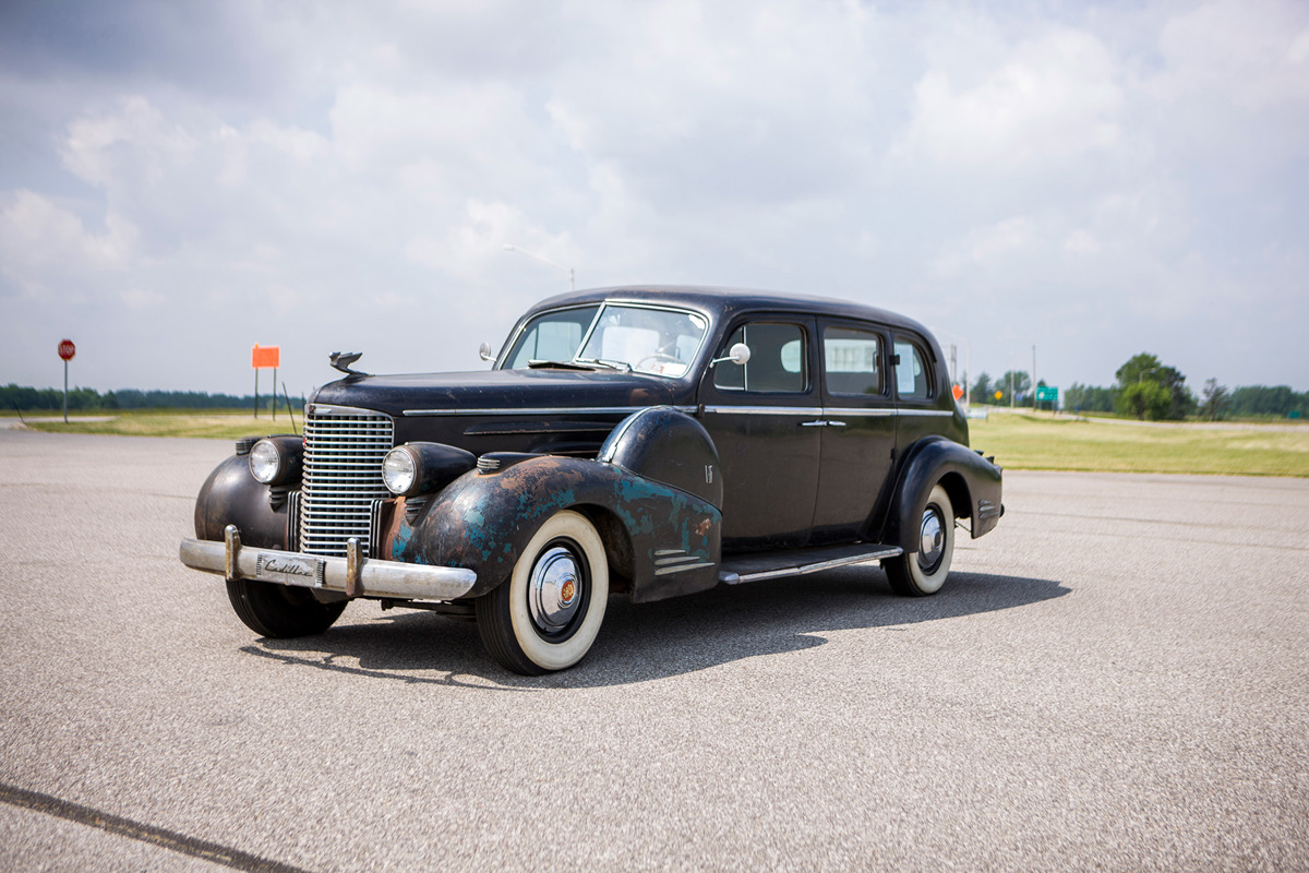 1939 Cadillac Series 90 V-16 Seven-Passenger Sedan by Fleetwood offered at RM Auctions Auburn Fall live auction 2020