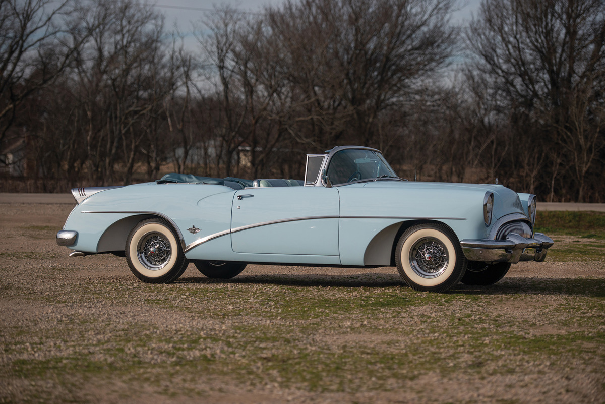 1954 Buick Skylark Convertible offered at RM Auctions' Fort Lauderdale live auction 2019