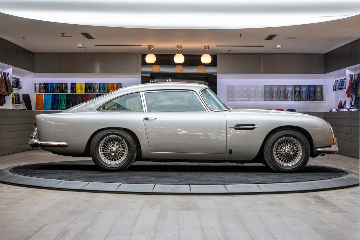 1965 Aston Martin DB5 Vantage offered at RM Sotheby’s St. Moritz live auction 2022