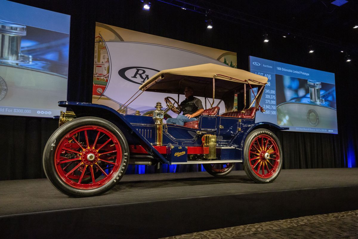 1908 Oldsmobile Limited Prototype offered at RM Sotheby’s Hershey live auction 2019